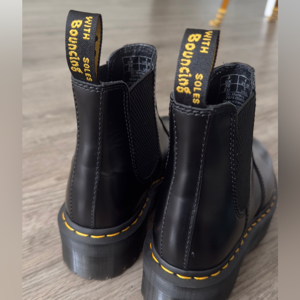 Dr Marten Platform Chelsea Boots 2976 - Picture 4 of 5